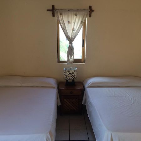 Bungalows Casa Regina Hotel Compostela Luaran gambar