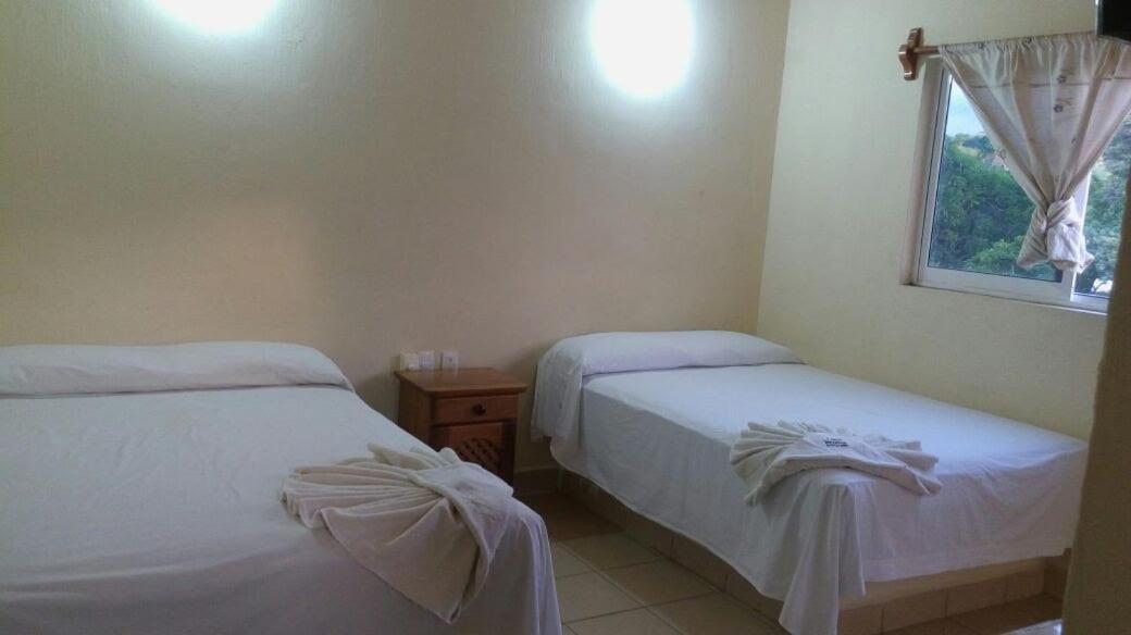 Bungalows Casa Regina Hotel Compostela Luaran gambar